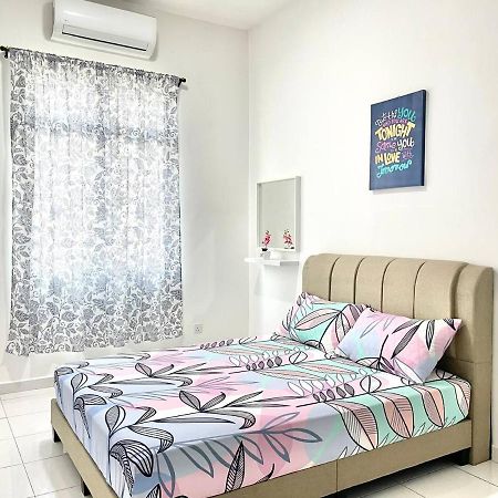 Syifa Homestay Melaka エクステリア 写真
