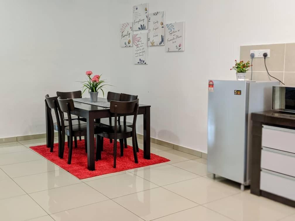 Syifa Homestay Melaka エクステリア 写真